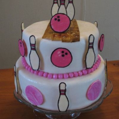 Bowling Party Cake