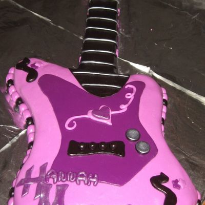 Hannah Montana Guitar Birthday Cake