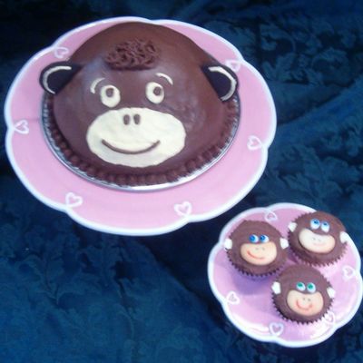Monkey Party (Cake & Cupcakes)