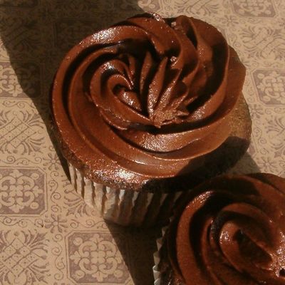 Chocolate Caramel Cupcakes