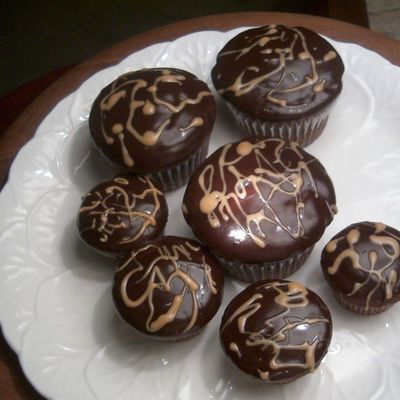 Dark Chocolate Ganache & Peanut Butter