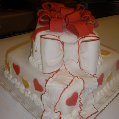 Red And White Cake