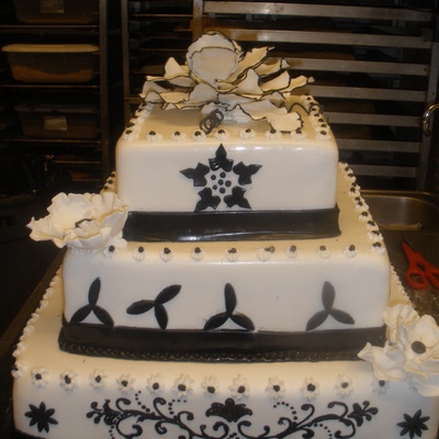 Black And White Cake