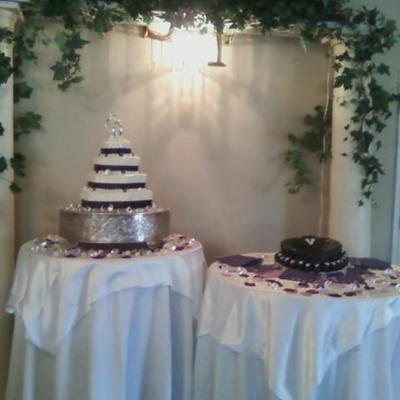 Bride And Groom's Table