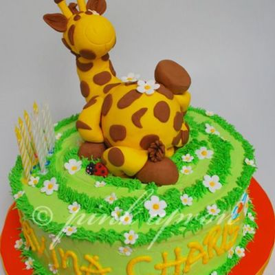 3D Giraffe Cake