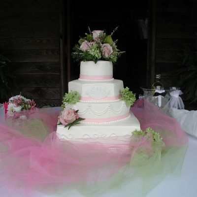 Mixed Shaped Wedding Cake