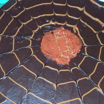 Halloween Cake With Peanut Butter Yummm