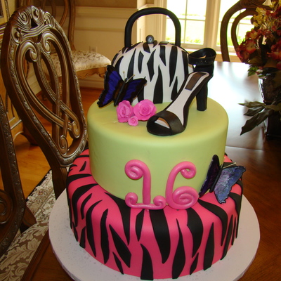 Chloe's Sweet 16 Cake