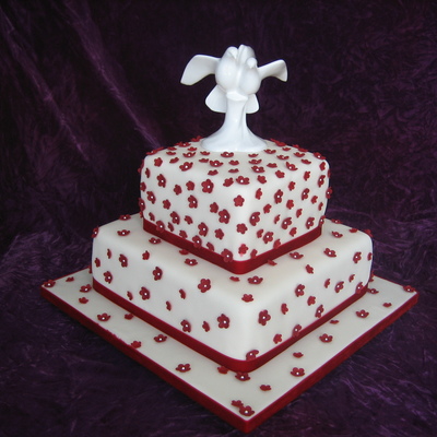 Square 2 Tiered Wedding Cake