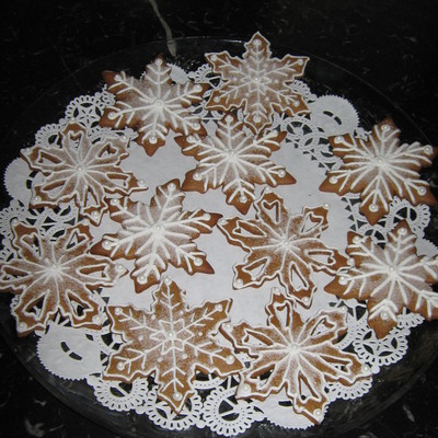 Gingerbread Snowflakes
