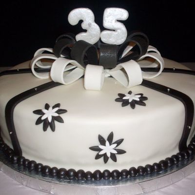 Foto Cake Black And White
