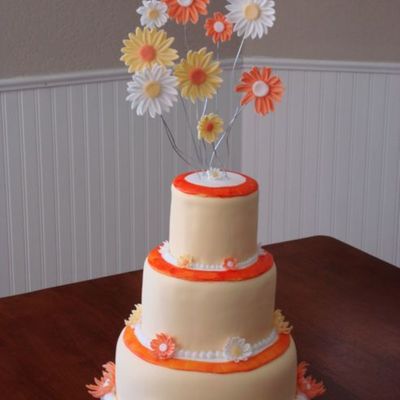 Yellow & Orange Daisy Cake