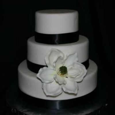 Magnolia Wedding Cake