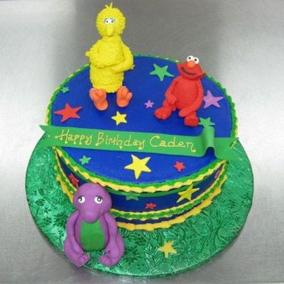 Kiddie Character Cake