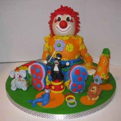 3-D Whimsical Clown
