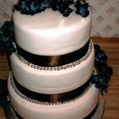 Hydrangea Wedding Cake