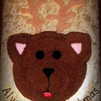 Reindeer Cake