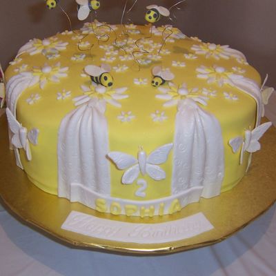 Birthday With A Bee Theme