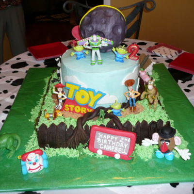 Toy Story / Farm Animal Cake