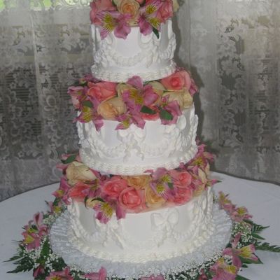 Buttercream Bows; Fresh Flowers