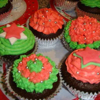 Christmas Chocolate Cupcakes