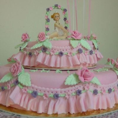 Christabels_Cake_1.jpg