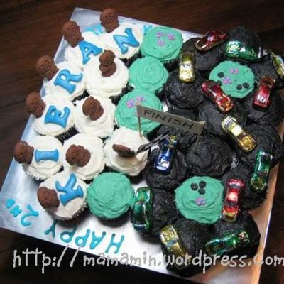 Mini Cupcakes - Motorcar Racing