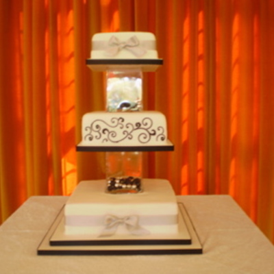 3 Tired Seperated Wedding Cake