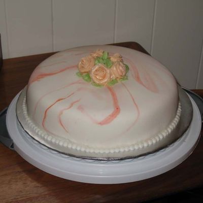 Marbled Fondant Cake