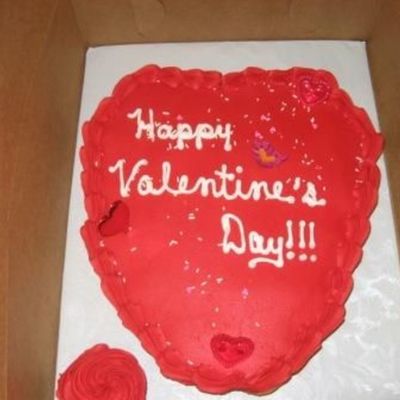 Heart-Shaped Cupcake Cake