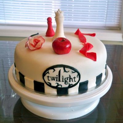 Twilight Cake!