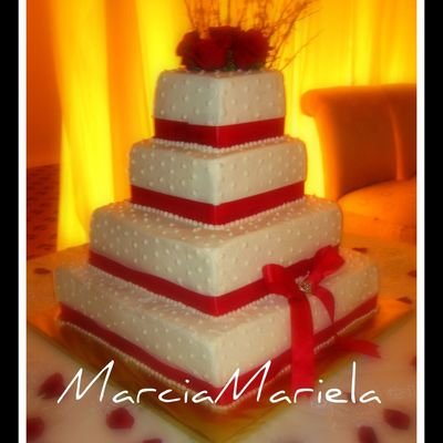 Romantic Square Wedding Cake