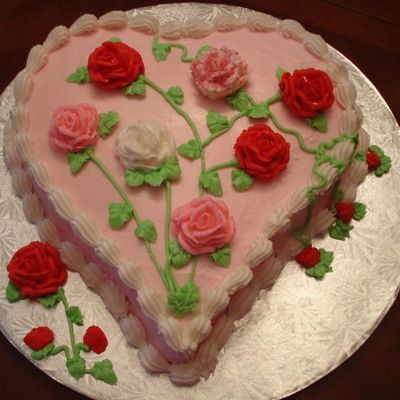 Valentine's Sweetheart Cake