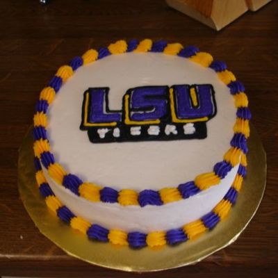 Lsu Cake
