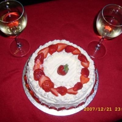 White Chocolate Mousse With Strawberry Layered Cake
