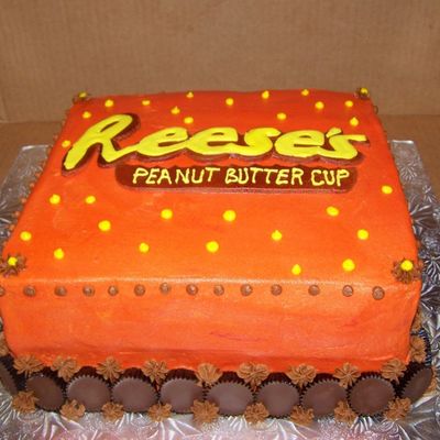 Grooms Reeses Cake
