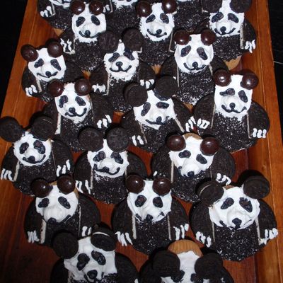 Panda Cupcakes