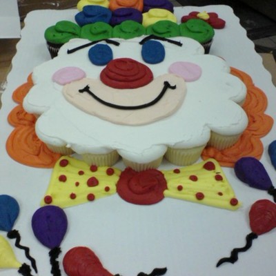 Clown Cupcake Cake