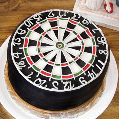 Dartboard Groom's Cake
