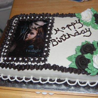 Twilight Birthday Cake