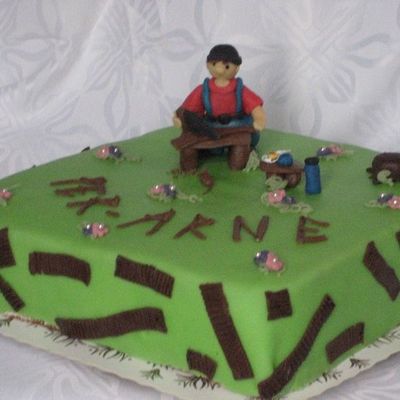 Carpenter Cake