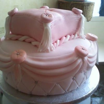 Pillow Cake, Without The Tiara