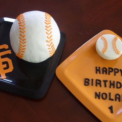 Sf Giants Baseball Cake & Cupcake