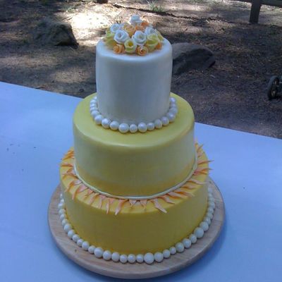 3-Tier Sunshine Wedding