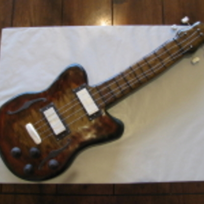 Guitar Cake
