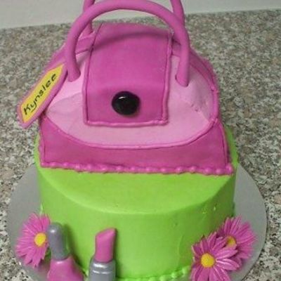 Purse Cake