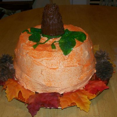 Thanksgiving Pumpkin Cake