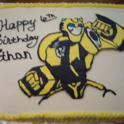 Bumbleebee Transformers Cake
