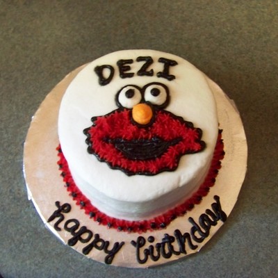 Dezi's Smash Cake