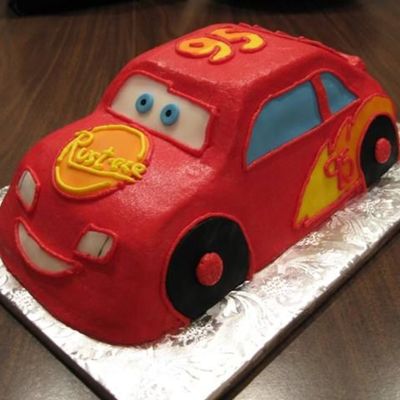 Lightning Mcqueen Birthday Cake